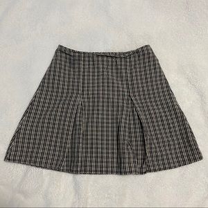 Brandy Melville Plaid Pleated Skirt